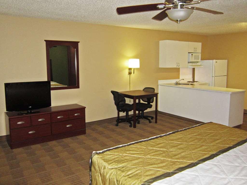 Extended Stay America Select Suites - Lexington Park - Pax River Стая снимка